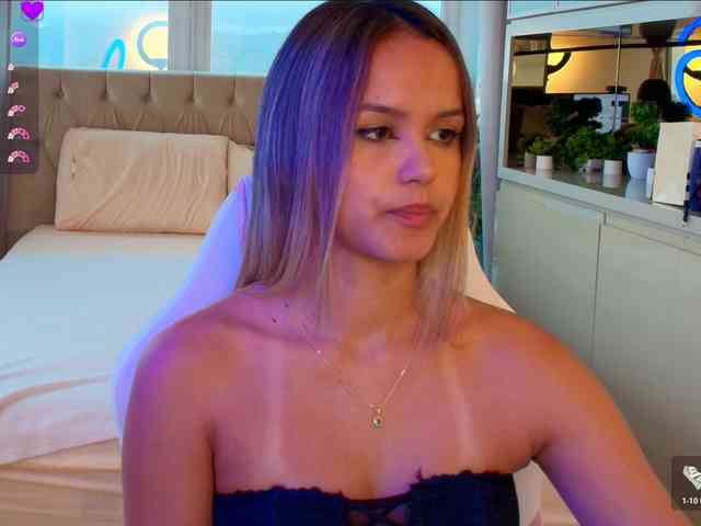 StacyTylerr webcam