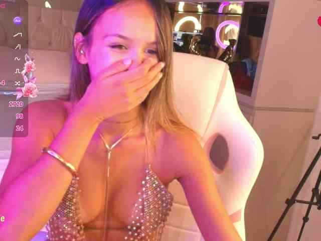 StacyTylerr webcam