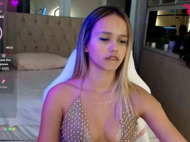 Modelo: StacyTylerr