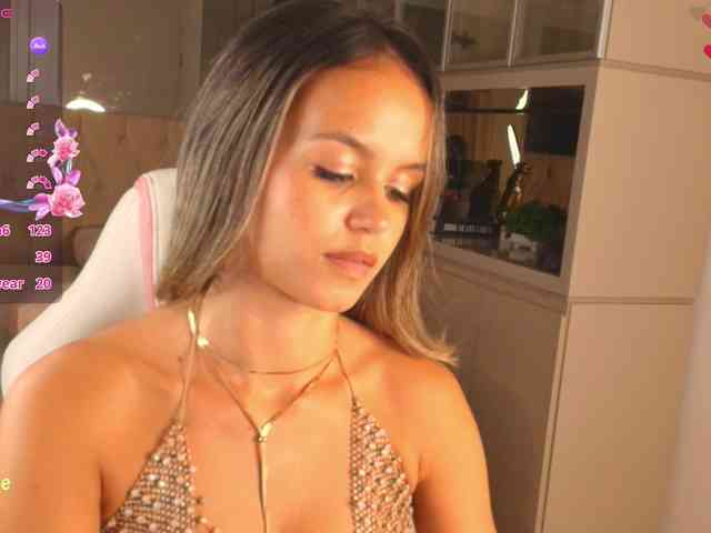 Modelo: StacyTylerr
