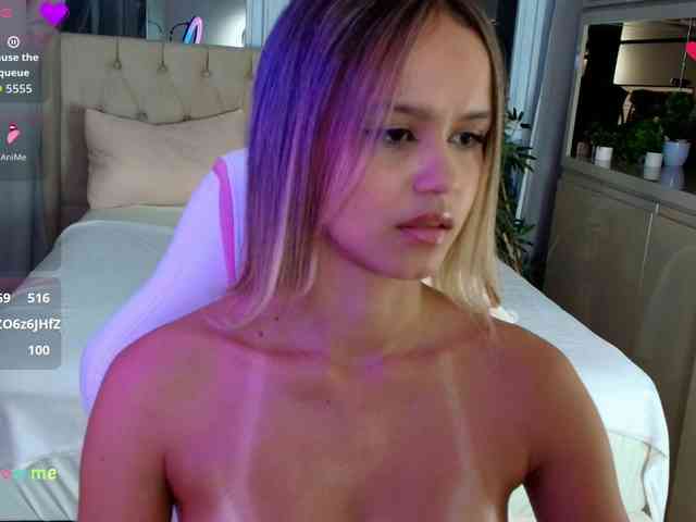 StacyTylerr webcam