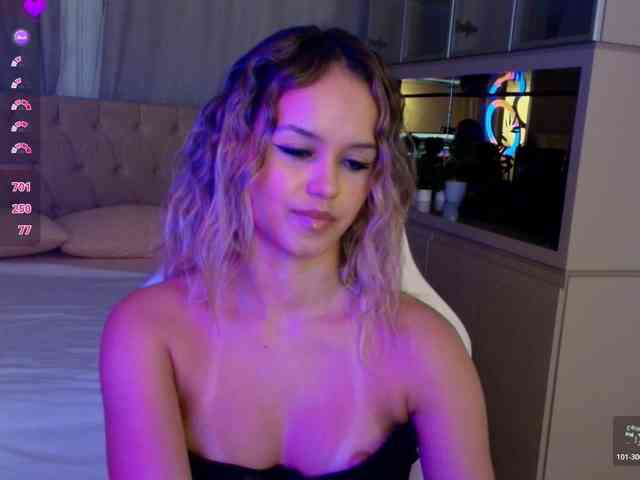 StacyTylerr webcam