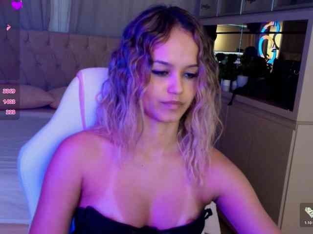 Modelo: StacyTylerr