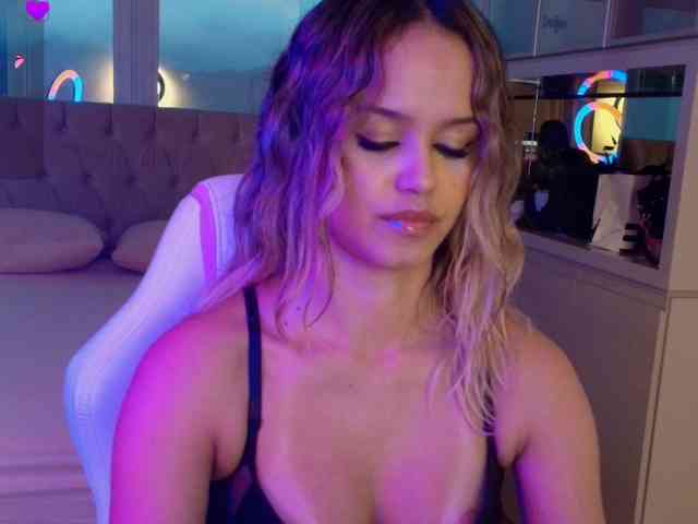 StacyTylerr webcam