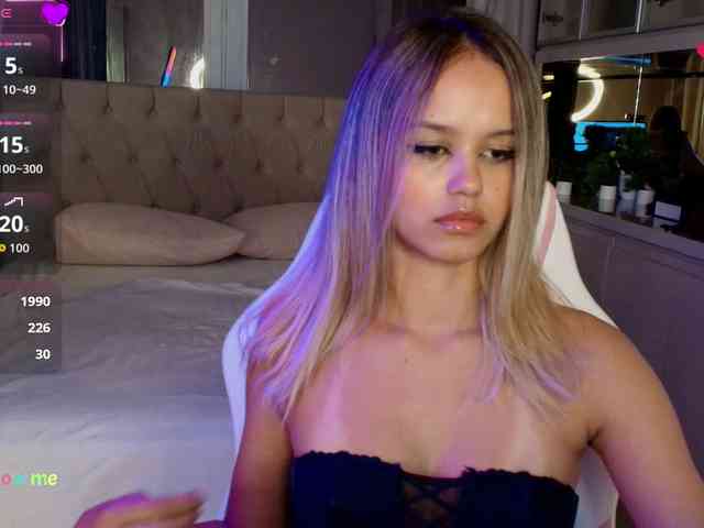 StacyTylerr webcam