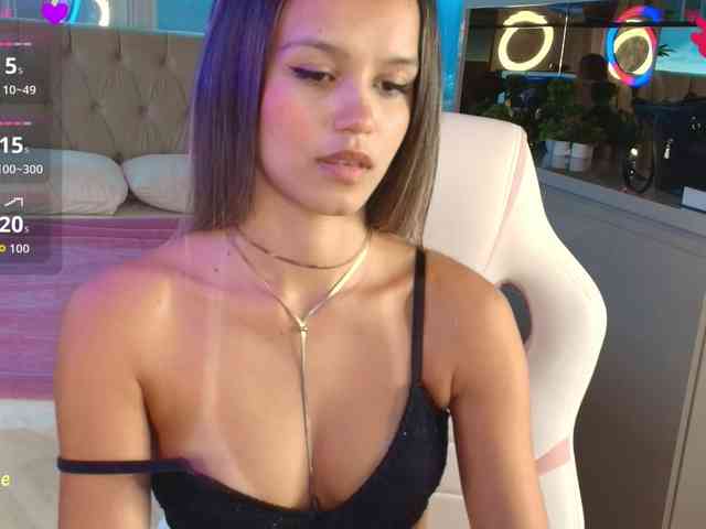 Modelo: StacyTylerr