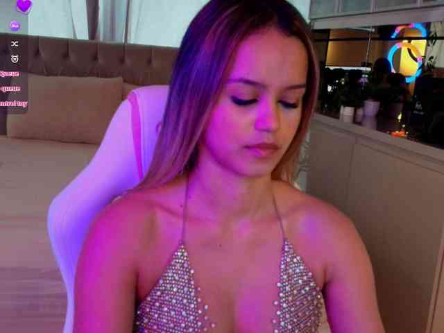 StacyTylerr webcam