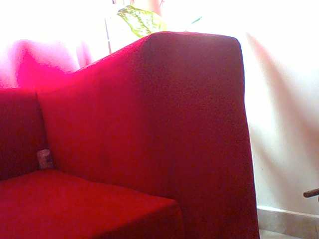 Red_ruby3 live cam preview