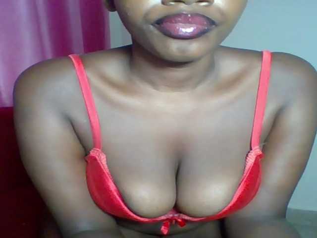 Red_ruby3 live cam preview