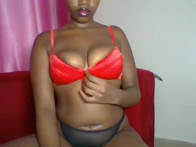 Red_ruby3 live cam preview