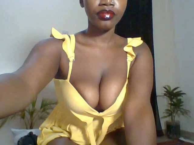 Red_ruby3 live cam preview
