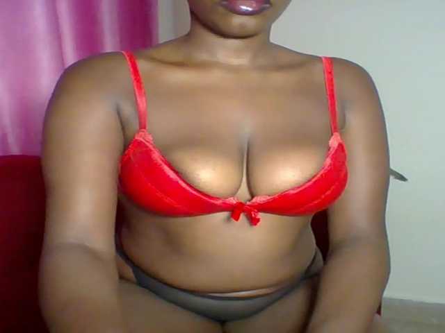 Red_ruby3 live cam preview