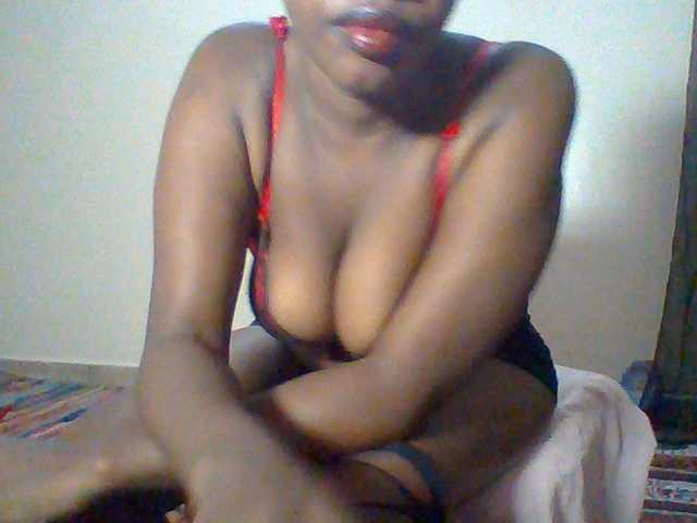 Red_ruby3 live cam preview