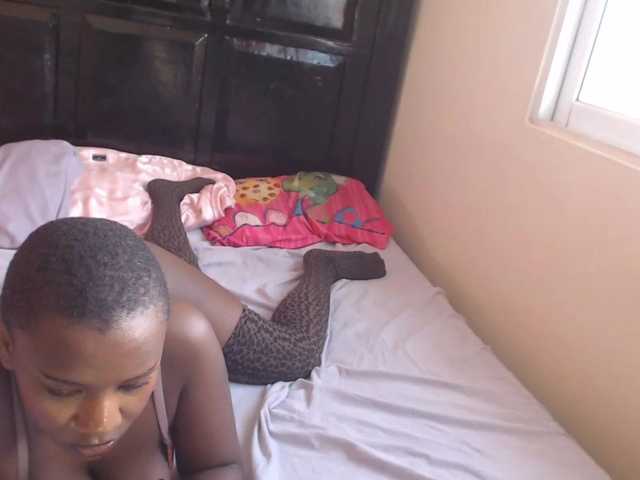 Red_ruby3 live cam preview