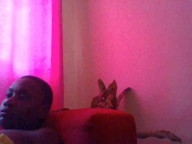 Red_ruby3 webcam