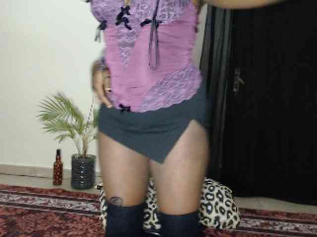 Red_ruby3 webcam