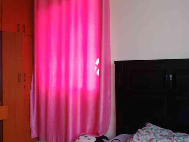 Red_ruby3 webcam