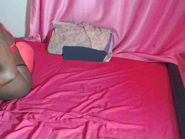 Red_ruby3 webcam