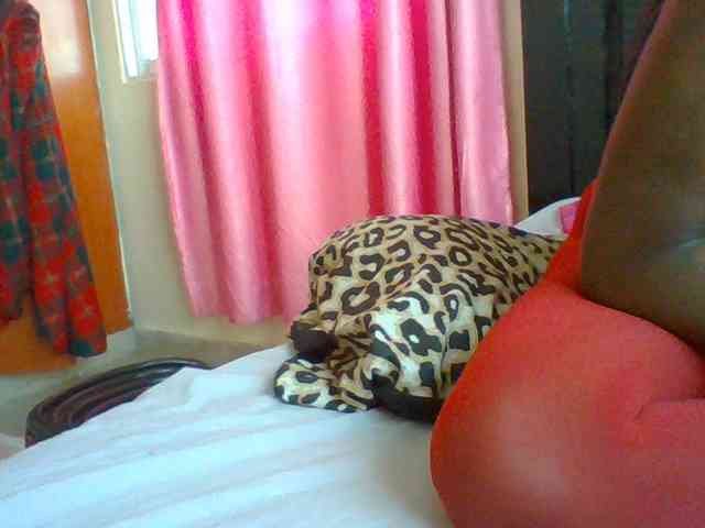 Red_ruby3 webcam
