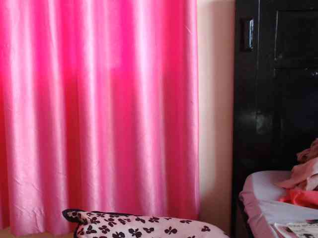 Red_ruby3 webcam