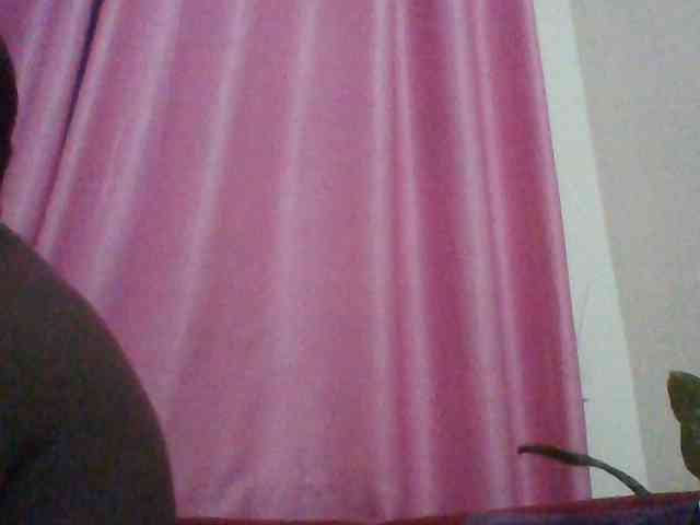 Red_ruby3 webcam