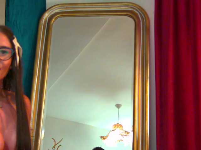 BrunetteBombix's BongaCams show and profile