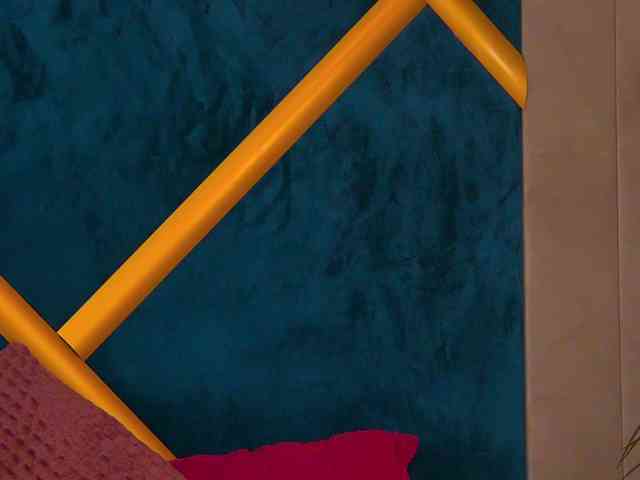 BrunetteBombix webcam