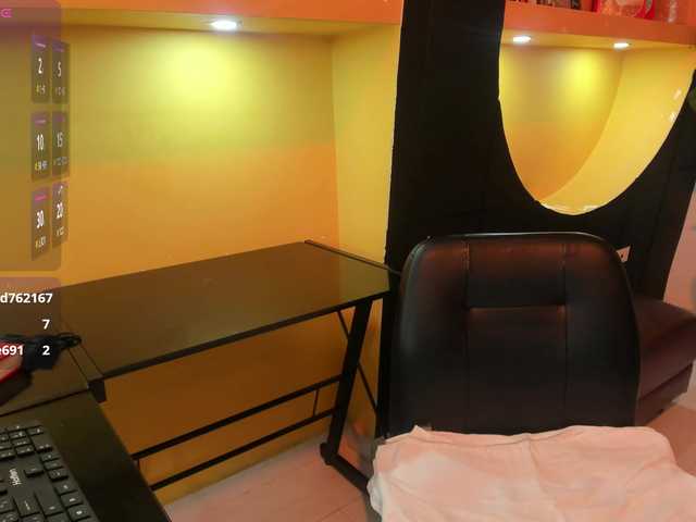 BiancaRoyalle's BongaCams show and profile