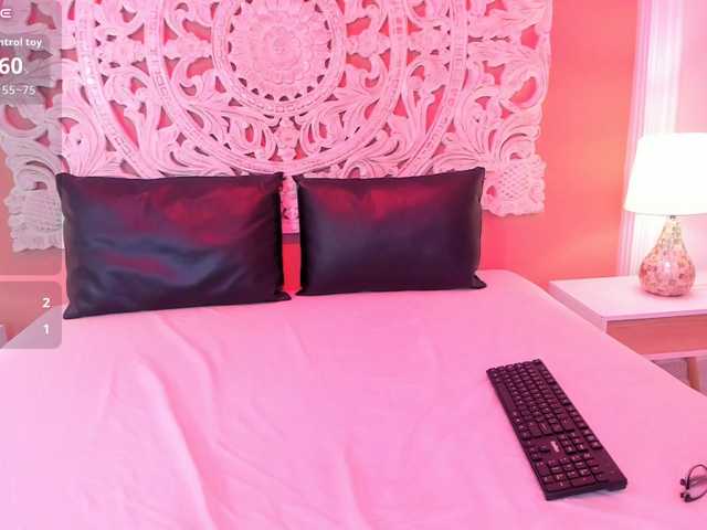 BiancaRoyalle live cam on BongaCams