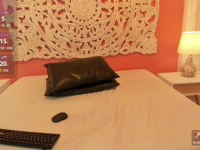 BiancaRoyalle — live female cam