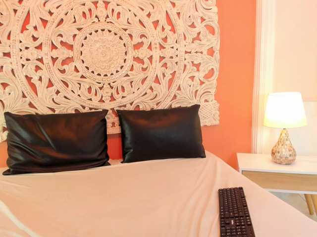 BiancaRoyalle live cam on BongaCams