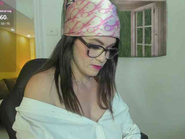 BiancaRoyalle webcam