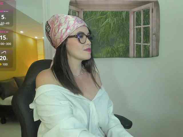 BiancaRoyalle webcam