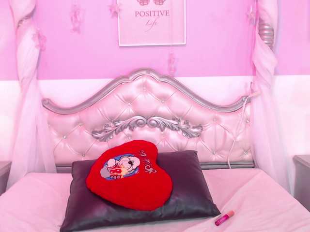 KimberlyBale live cam on BongaCams