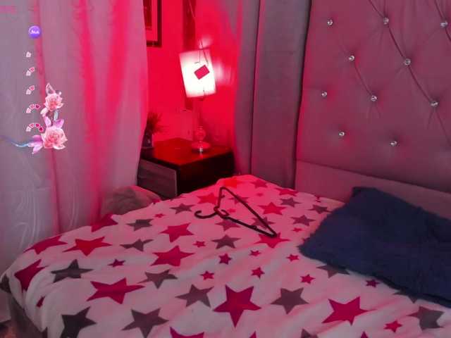 NadiaKarim's BongaCams show and profile