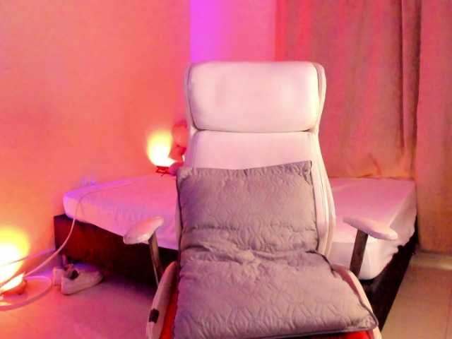 NadiaKarim live cam on BongaCams