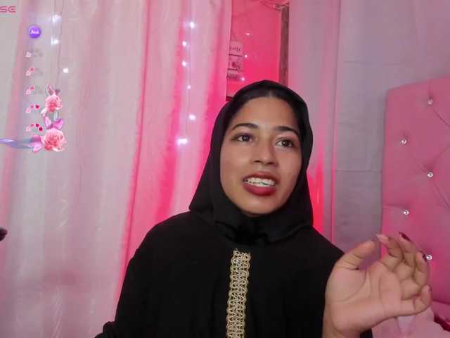 NadiaKarim's BongaCams show and profile