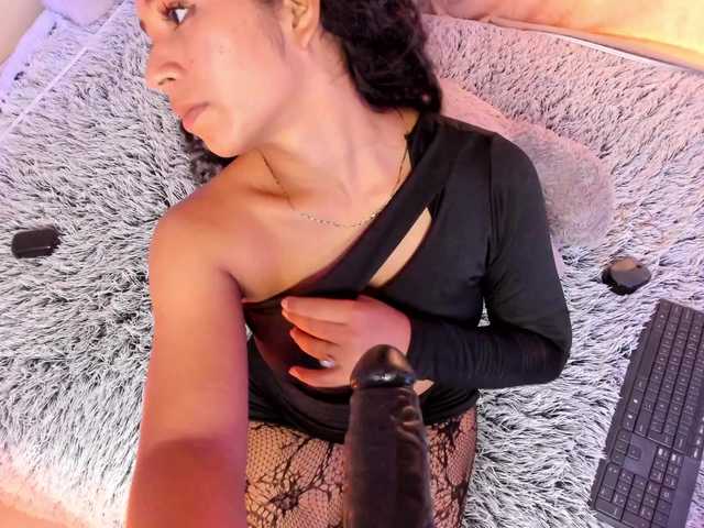 NadiaKarim live cam on BongaCams