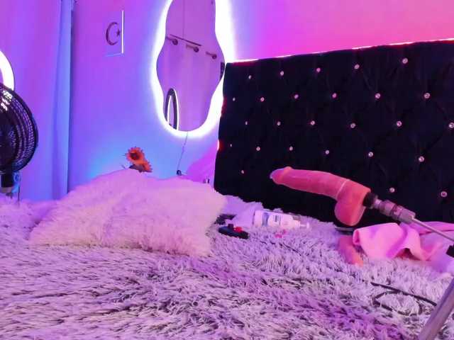 NadiaKarim live cam on BongaCams