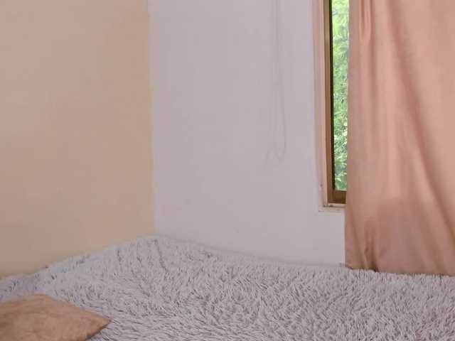 NadiaKarim live cam on BongaCams