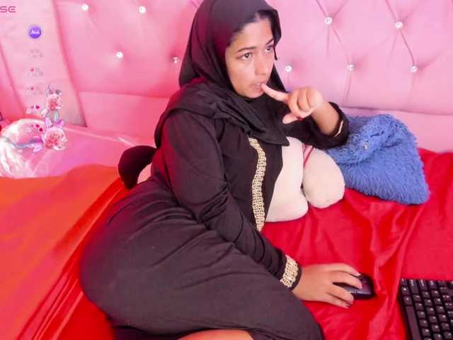 NadiaKarim's BongaCams show and profile