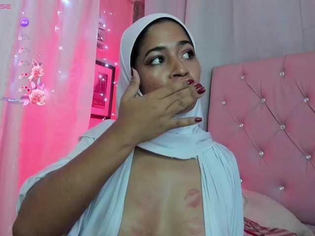 NadiaKarim's BongaCams show and profile