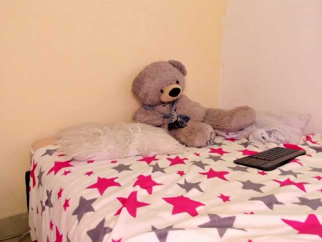 NadiaKarim live cam on BongaCams
