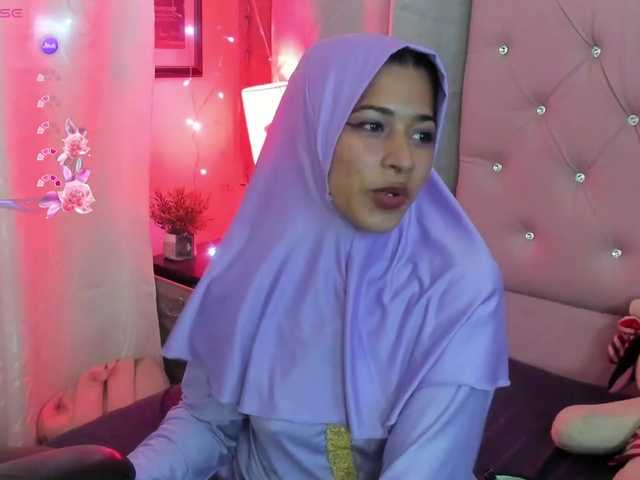 NadiaKarim's BongaCams show and profile