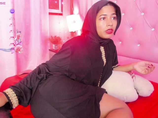 NadiaKarim's BongaCams show and profile