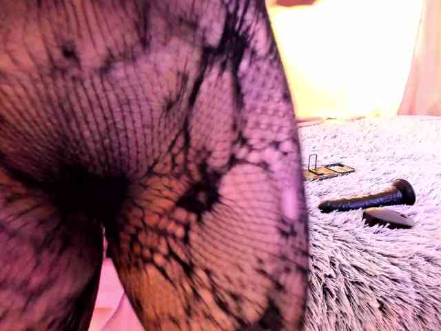 NadiaKarim webcam