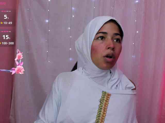 NadiaKarim webcam