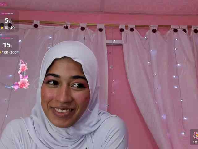 NadiaKarim webcam