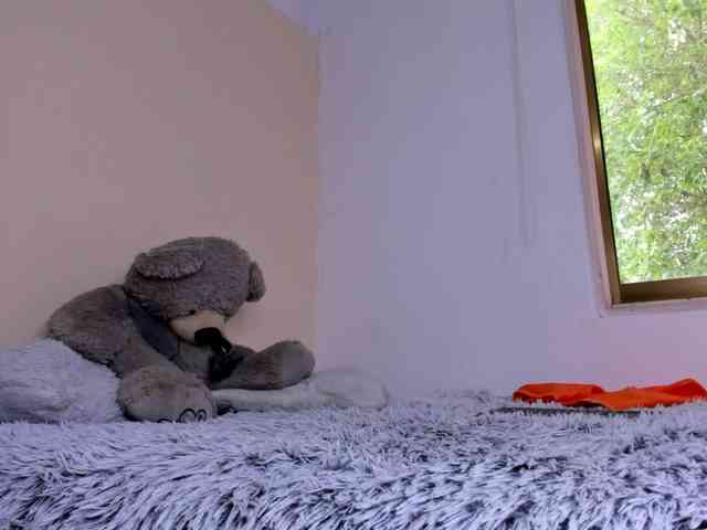 NadiaKarim webcam
