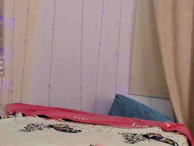 NadiaKarim webcam